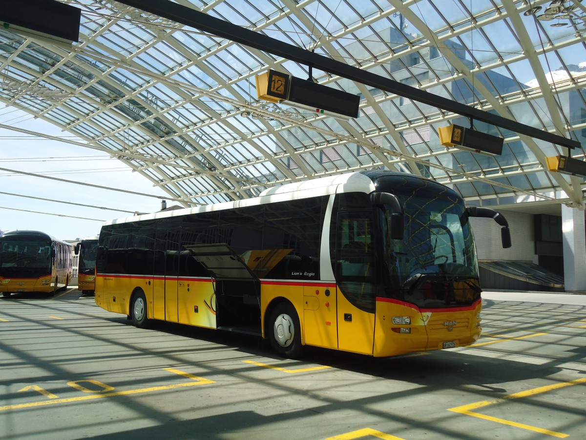 (138'899) - PostAuto Graubnden - GR 162'975 - MAN am 17. Mai 2012 in Chur, Postautostation