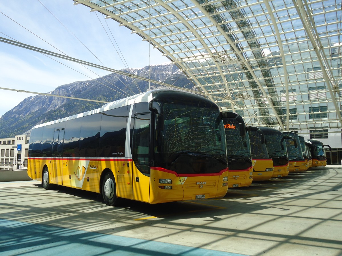 (138'900) - PostAuto Graubnden - GR 162'984 - MAN am 17. Mai 2012 in Chur, Postautostation