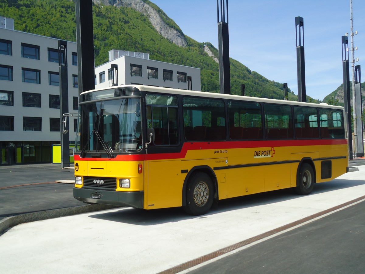 (138'940) - PostAuto Graubnden (Rtrobus) - NAW/Hess (ex P 24'428) am 17. Mai 2012 beim Bahnhof Sargans