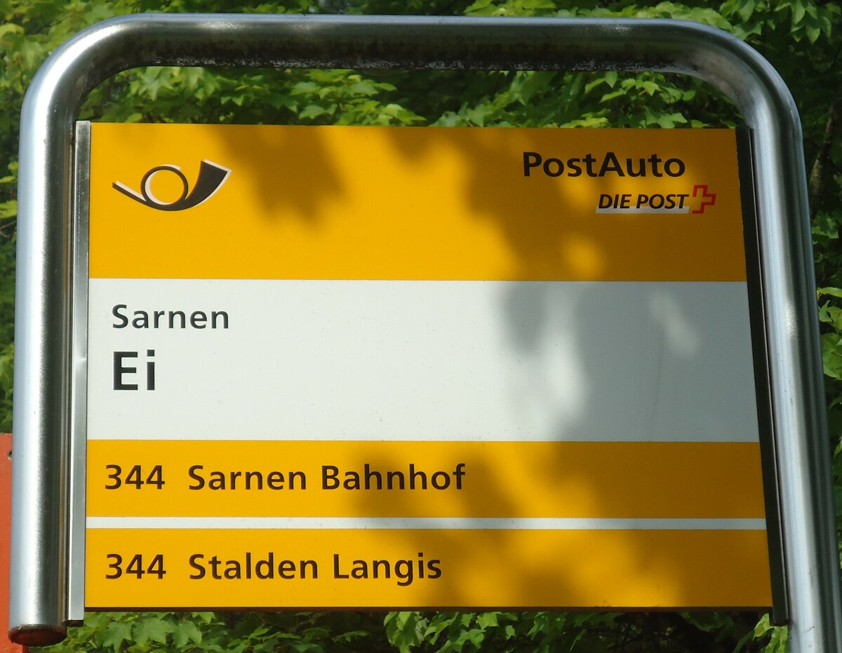 (139'067) - PostAuto-Haltestellenschild - Sarnen, Ei - am 27. Mai 2012