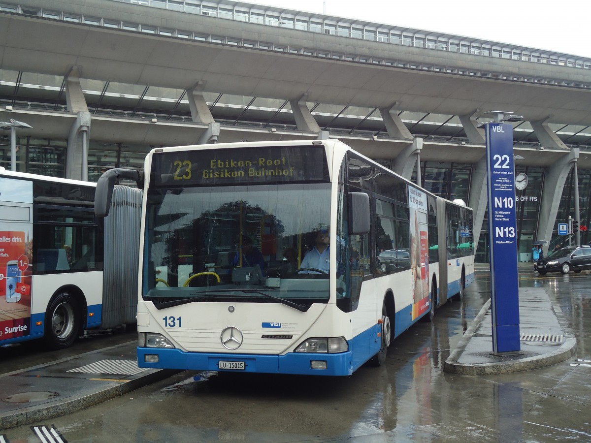 (139'356) - VBL Luzern - Nr. 131/LU 15'015 - Mercedes am 11. Juni 2012 beim Bahnhof Luzern