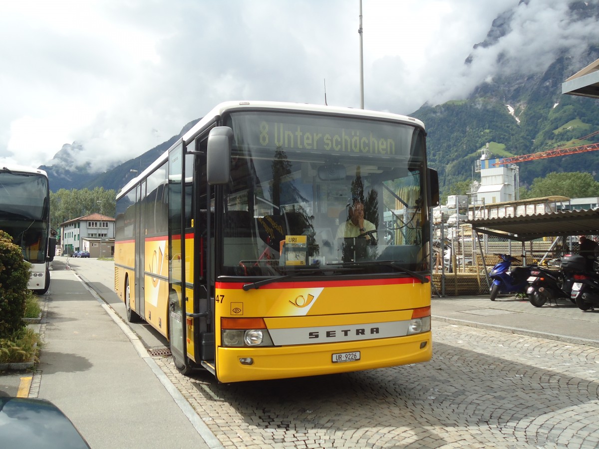 (139'427) - AAGU Altdorf - Nr. 47/UR 9226 - Setra am 11. Juni 2012 beim Bahnhof Flelen