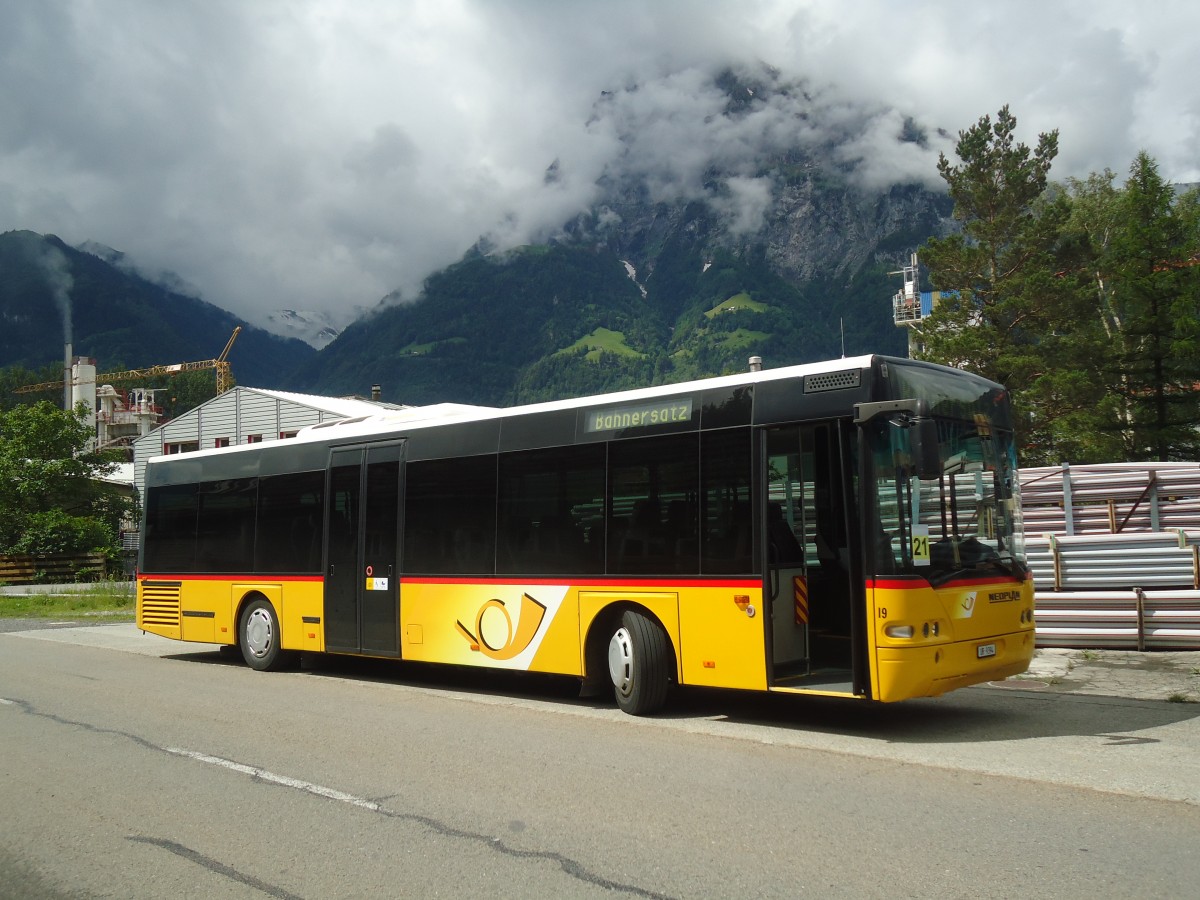 (139'430) Gasser, Altdorf - Nr. 19/UR 9394 - Neoplan (ex Engeloch, Riggisberg Nr. 19; ex Engeloch, Riggisberg Nr. 9) am 11. Juni 2012 beim Bahnhof Flelen