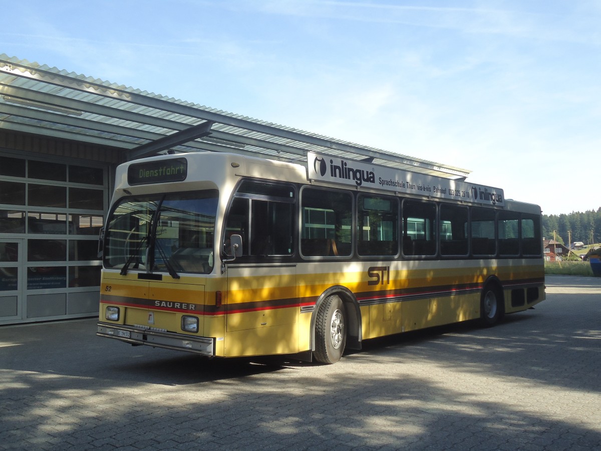 (139'971) - STI Thun - Nr. 52/BE 396'552 - Saurer/R&J am 24. Juni 2012 in Heimenschwand, Garage