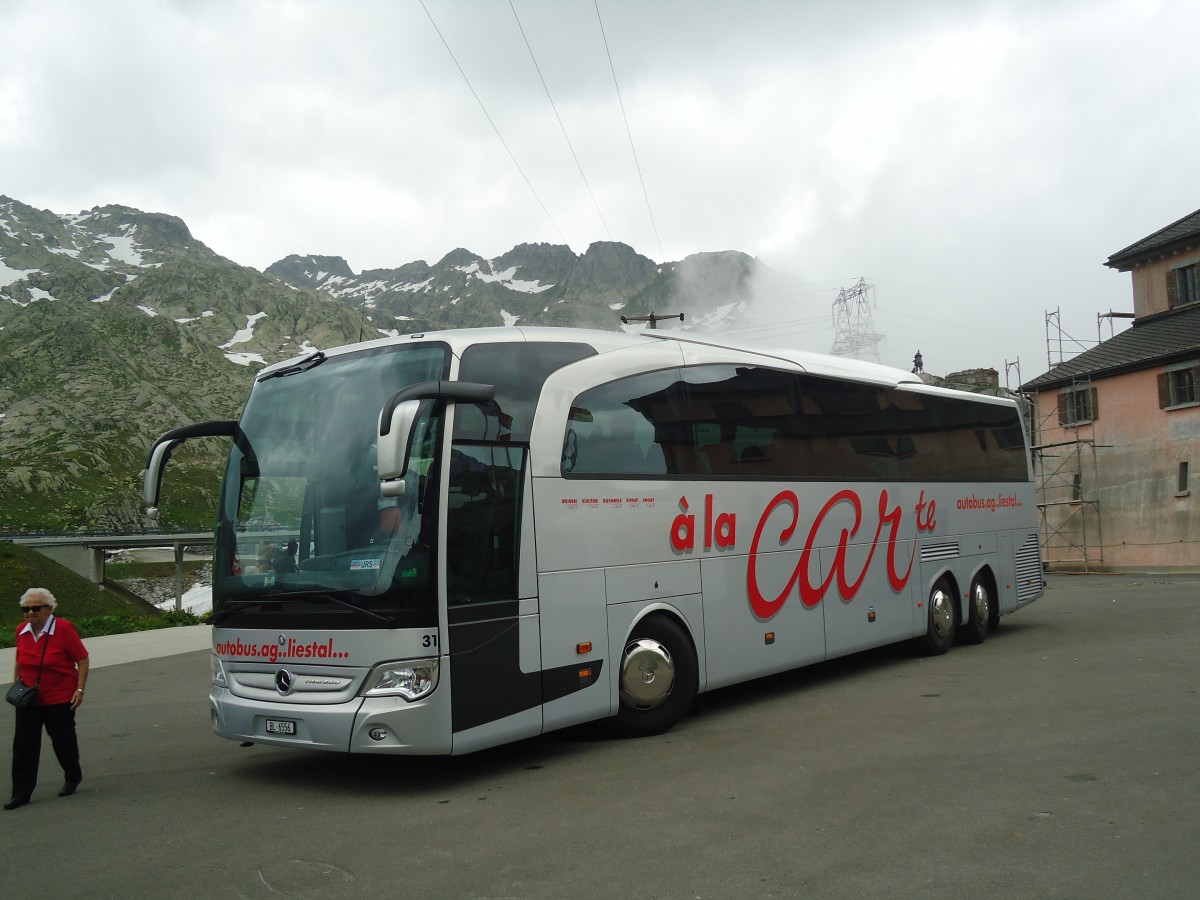 (140'361) - AAGL Liestal - Nr. 31/BL 6556 - Mercedes am 1. Juli 2012 in Gotthard, Passhhe