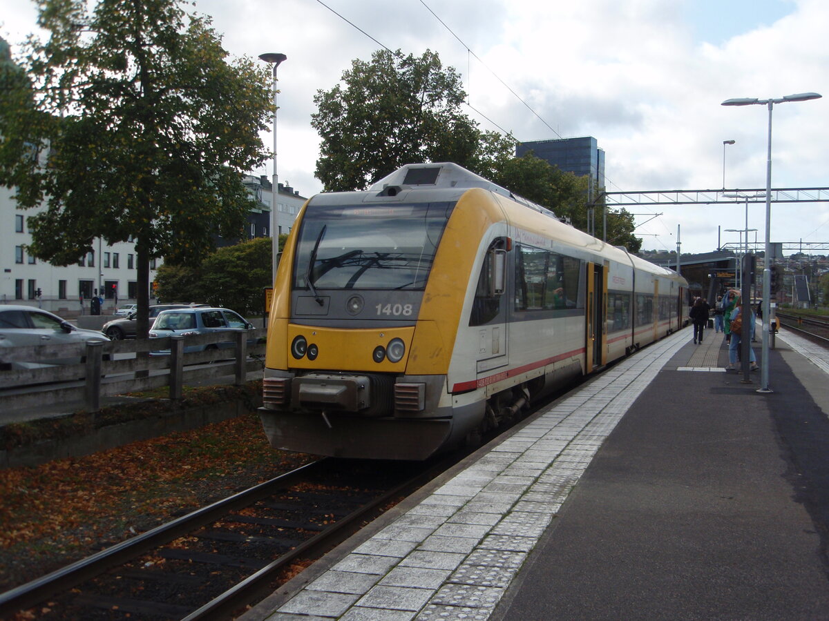 1408 von Kr�sat�gen als R nach Halmstad Central in J�nk�ping Central. 30.09.2023