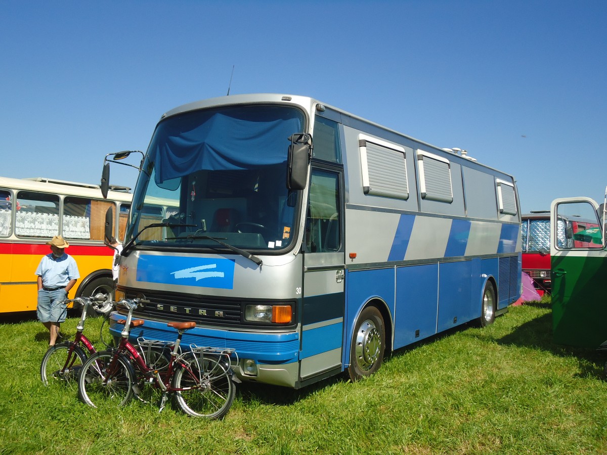 (141'160) - Bchler, Bsingen - Nr. 30/FR 36'748 - Setra (ex AAGI Interlaken Nr. 30) am 18. August 2012 in Affeltrangen, Kreuzegg