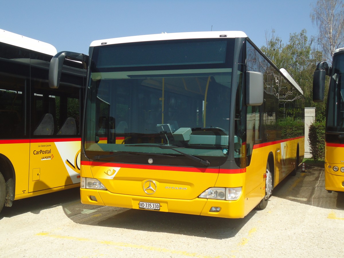 (141'331) - CarPostal Ouest - VD 335'330 - Mercedes am 19. August 2012 in Yverdon, Garage