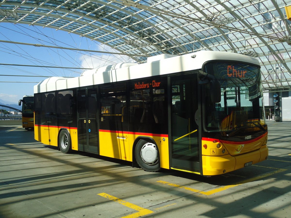 (141'778) - PostAuto Graubnden - GR 86'897 - Scania/Hess am 15. September 2012 in Chur, Postautostation