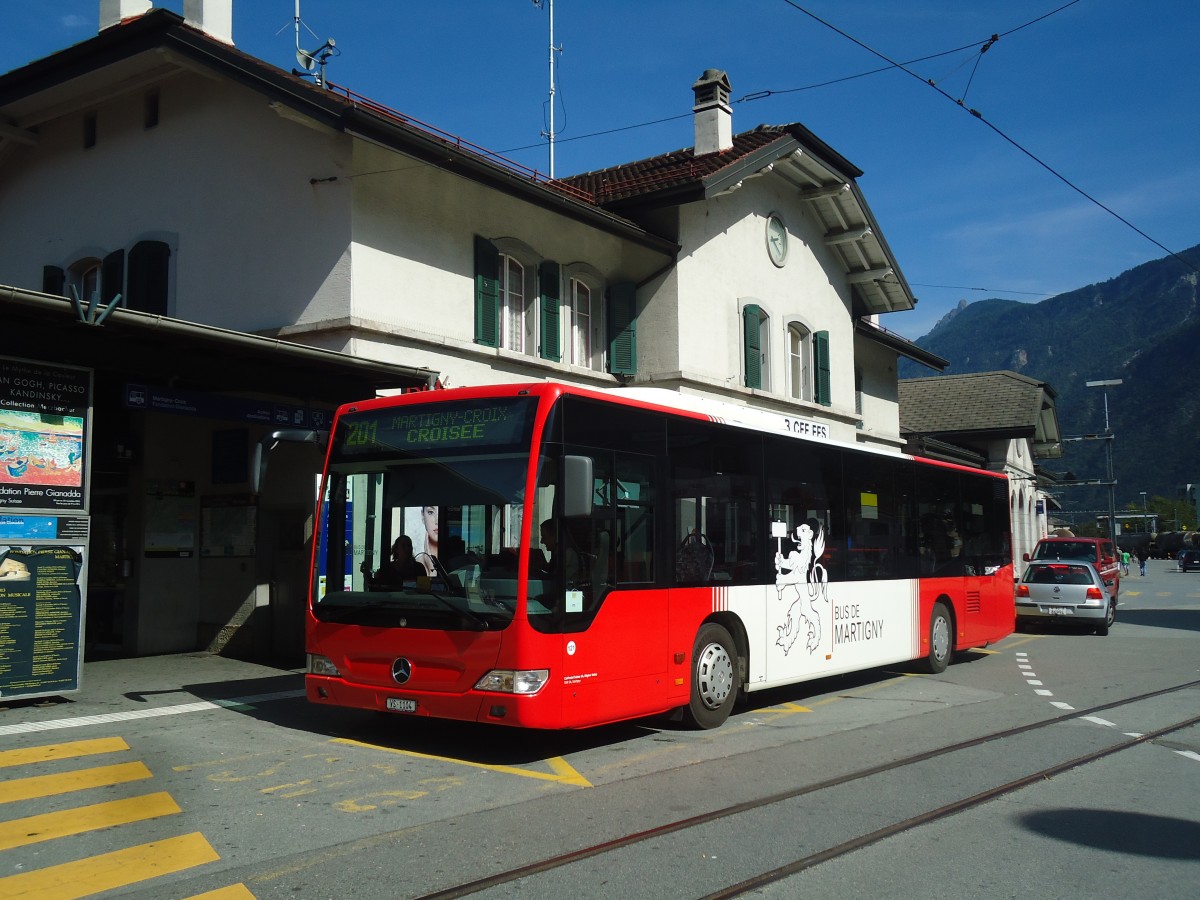 (141'833) - TMR Martigny - VS 1104 - Mercedes am 23. September 2012 beim Bahnhof Martigny