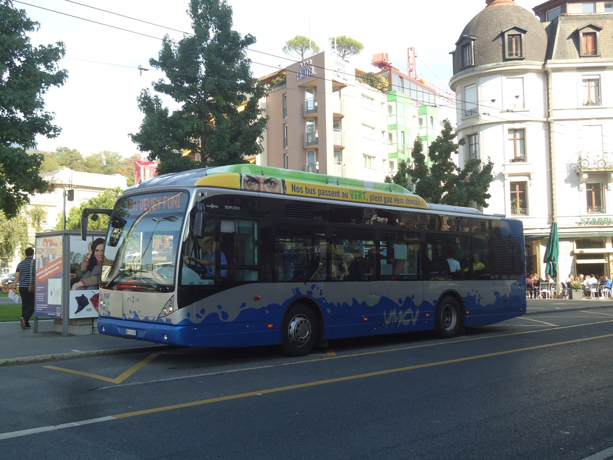 (141'857) - VMCV Clarens - Nr. 108/VD 114'037 - Van Hool am 23. September 2012 beim Bahnhof Vevey