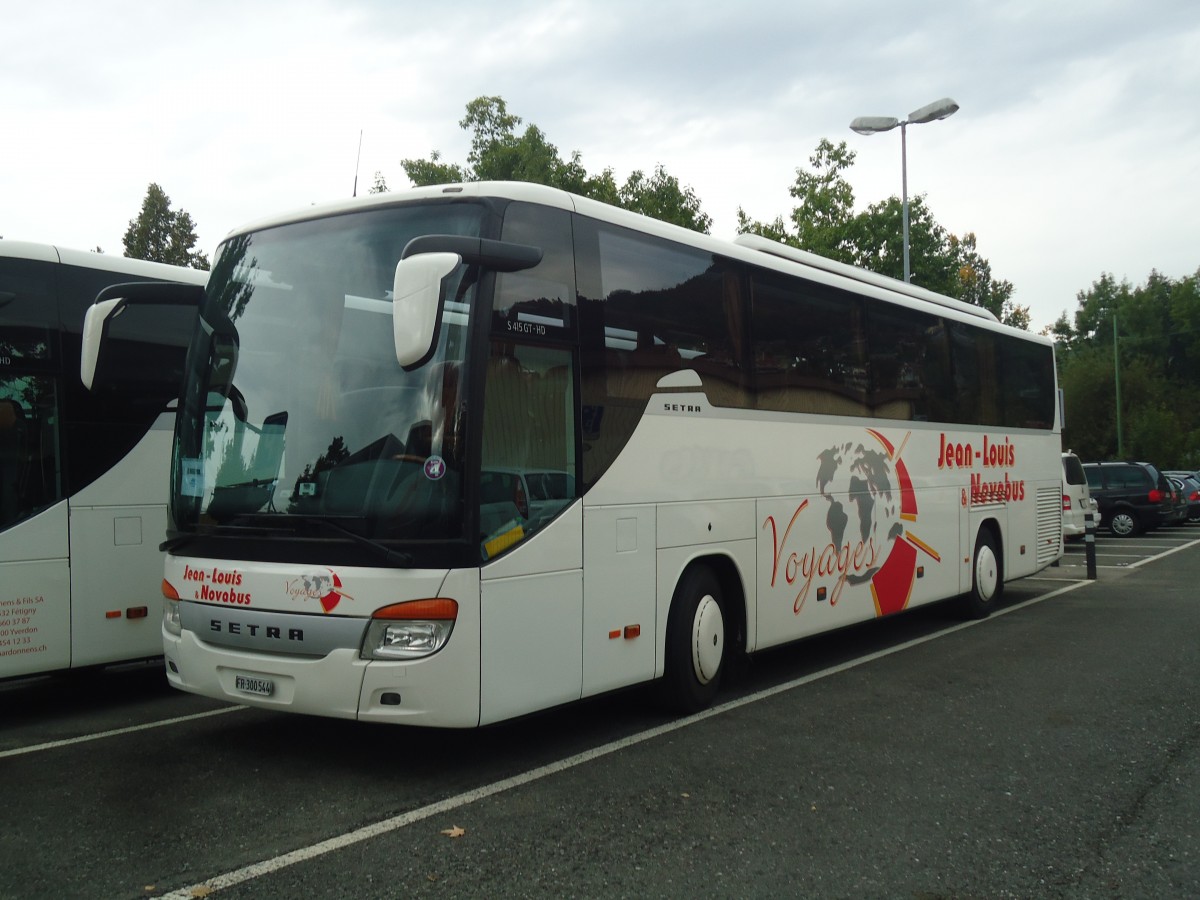 (141'862) - Chardonnens, Ftigny - FR 300'544 - Setra am 26. September 2012 in Thun, Seestrasse