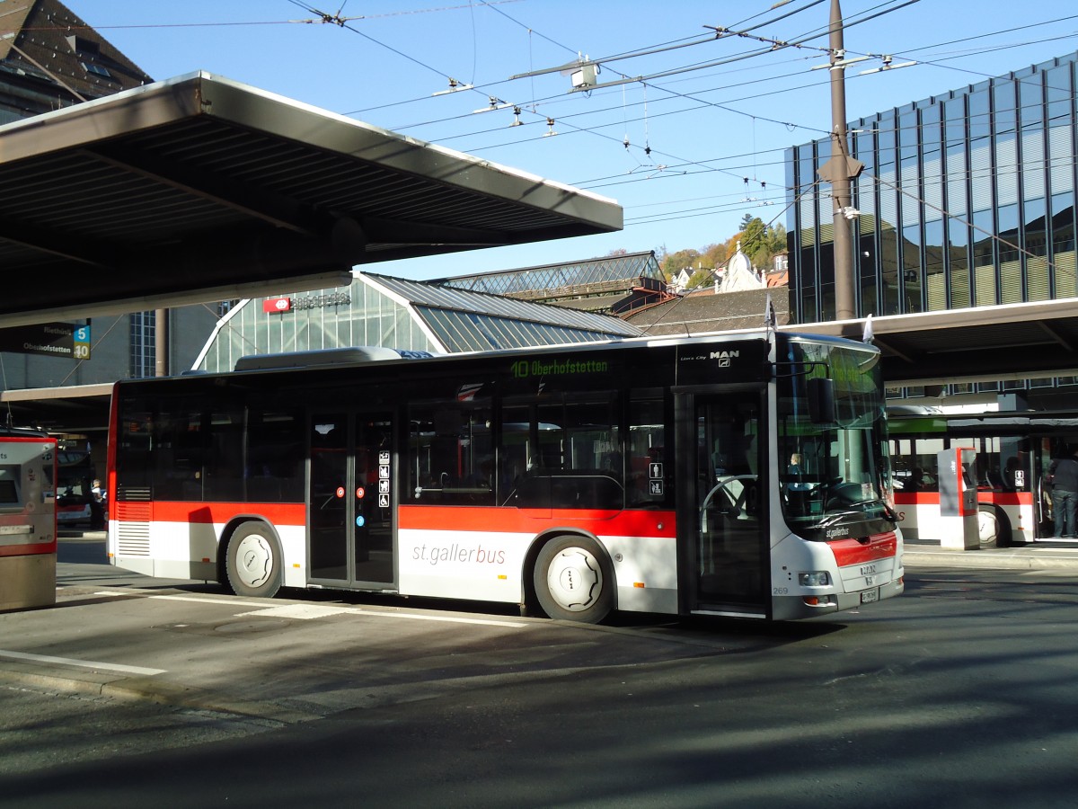 (141'952) - St. Gallerbus, St. Gallen - Nr. 269/SG 198'269 - MAN/Gppel am 20. Oktober 2012 beim Bahnhof St. Gallen