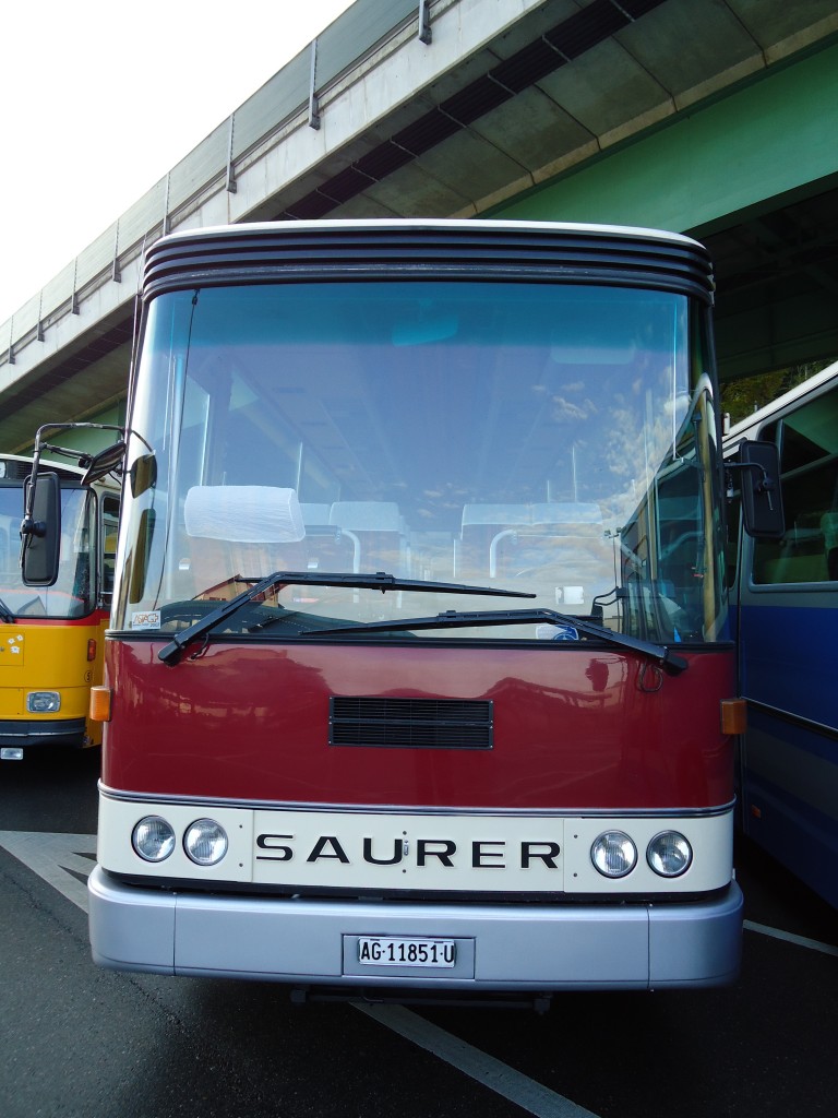 (141'992) - Dreier, Suhr - AG 11'851 U - Saurer/R&J (ex Gerber, Matzendorf; ex Schnider, Schpfheim) am 21. Oktober 2012 in Flamatt, Bernstrasse