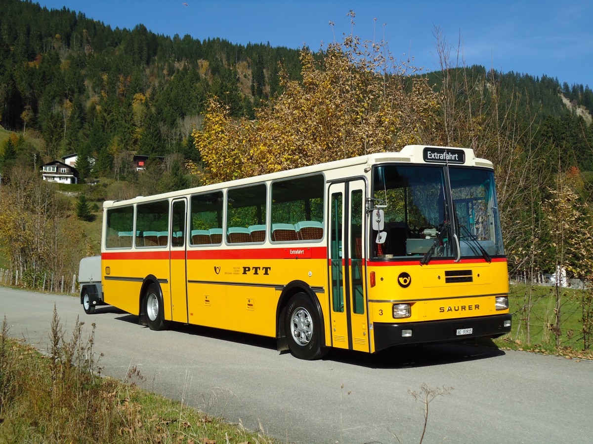 (142'026) - Kolb, Matten - Nr. 3/BE 93'915 - Saurer/R&J (ex Schmocker, Stechelberg Nr. 3; ex Nr. 1; ex Gertsch, Stechelberg Nr. 1) am 21. Oktober 2012 in Schwarzsee, Schwyberg