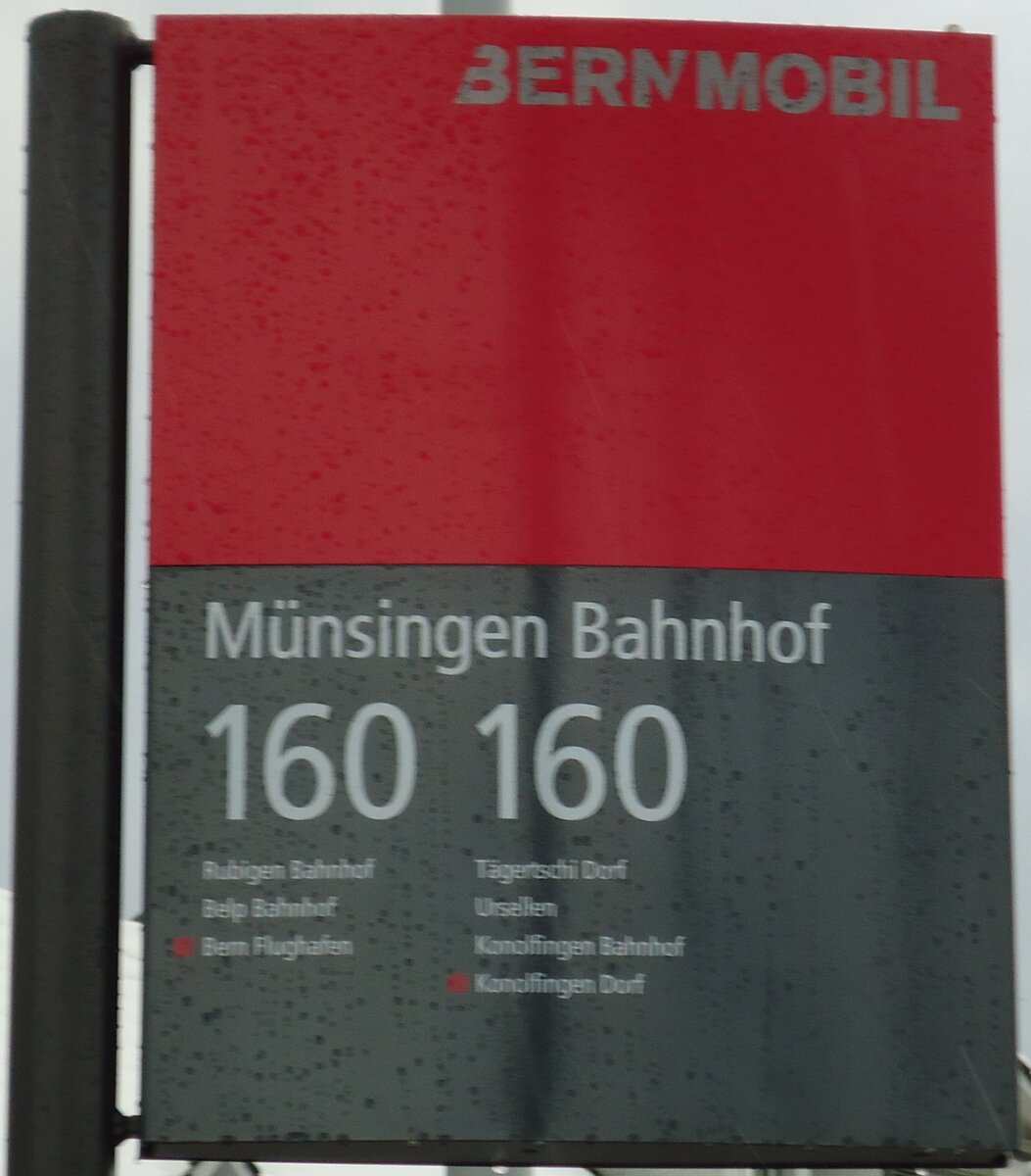 (142'447) - BERNMOBIL-Haltestellenschild - Mnsingen, Bahnhof - am 10. Dezember 2012