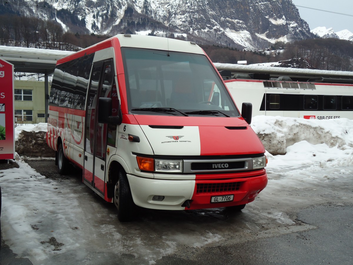 (142'574) - AS Engi - Nr. 6/GL 7706 - Iveco am 23. Dezember 2012 beim Bahnhof Schwanden