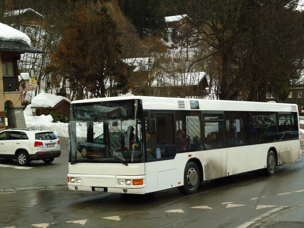 (142'644) - Buchard, Leytron - VS 386'364 - MAN am 26. Dezember 2012 in Ovronnaz, La Croise