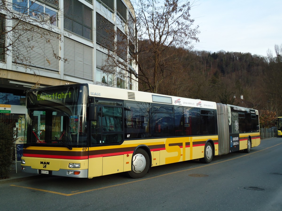 (142'857) - STI Thun - Nr. 87/BE 572'087 - MAN am 31. Dezember 2012 bei der Schifflndte Thun