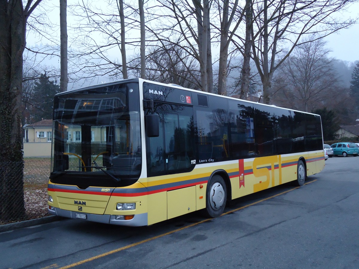 (143'017) - STI Thun - Nr. 112/BE 700'112 - MAN am 14. Januar 2013 bei der Schifflndte Thun