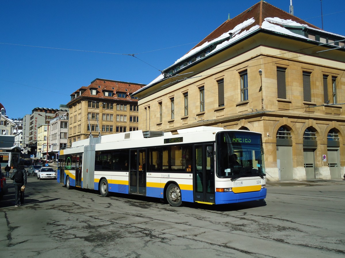 (143'278) - transN, La Chaux-de-Fonds - Nr. 124 - NAW/Hess Gelenktrolleybus (ex TC La Chaux-de-Fonds Nr. 124) am 19. Februar 2013 beim Bahnhof La Chaux-de-Fonds