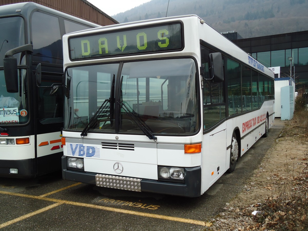 (143'527) - Stiffler, Davos - Mercedes am 23. Mrz 2013 in Biel, Rattinbus