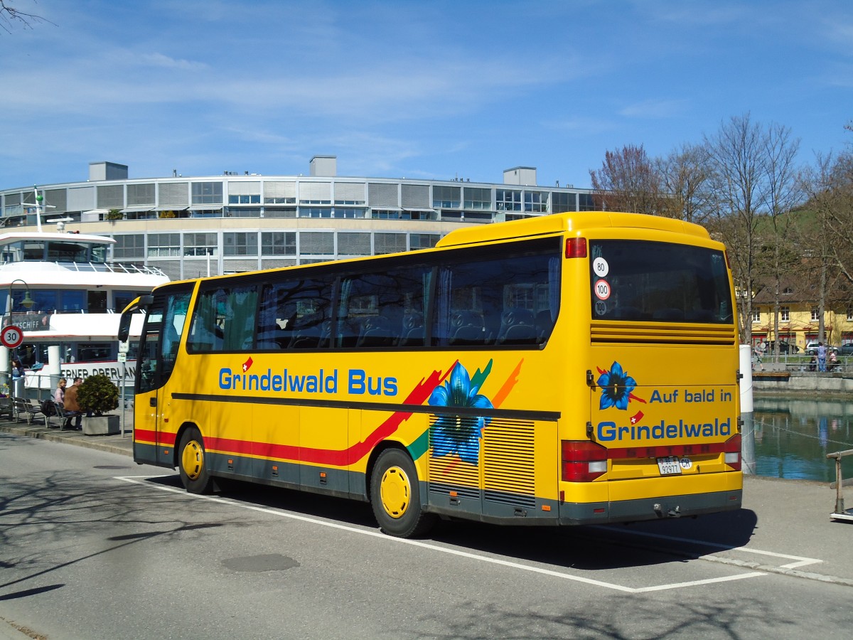 (143'629) - AVG Grindelwald - Nr. 22/BE 92'977 - Setra (ex Porsche, D-Biederitz) am 14. April 2013 bei der Schifflndte Thun