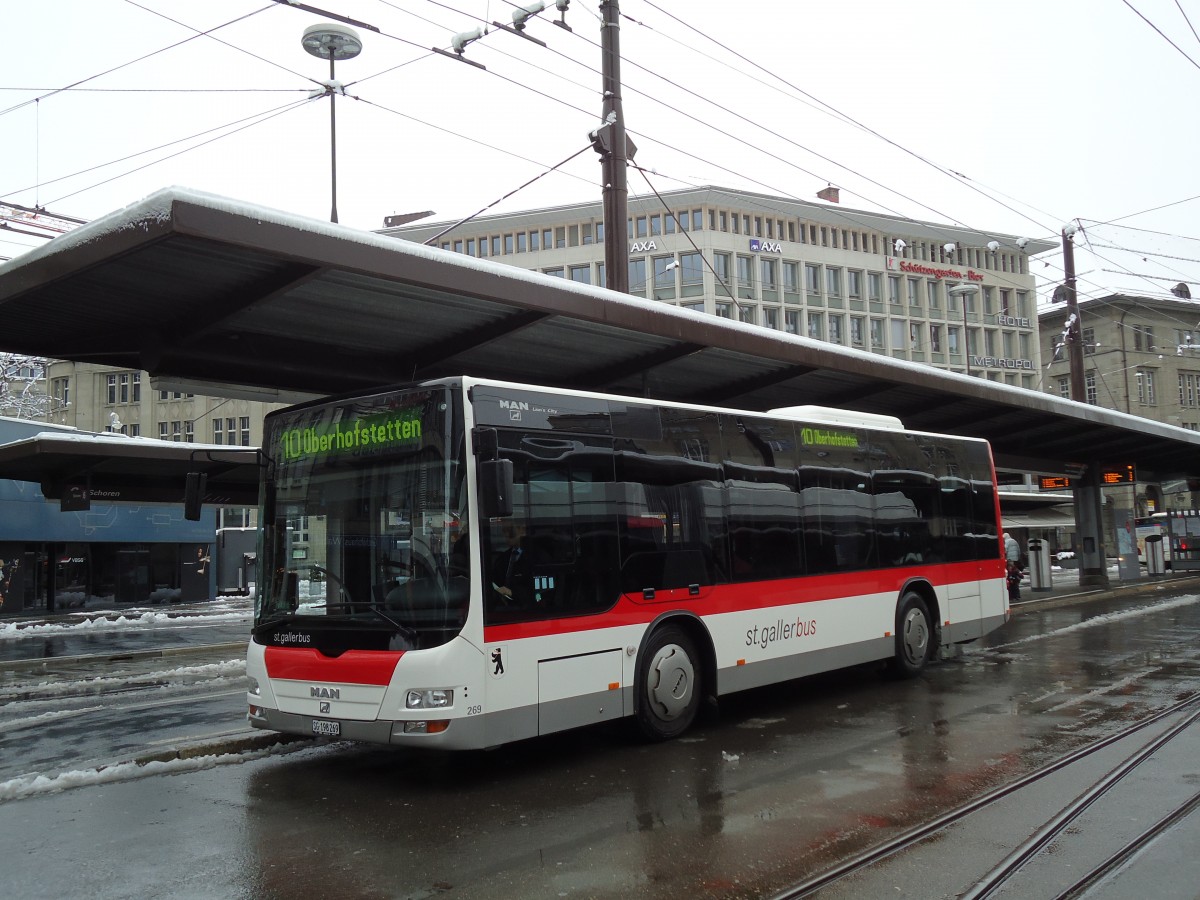 (143'649) - St. Gallerbus, St. Gallen - Nr. 269/SG 198'269 - MAN/Gppel am 20. April 2013 beim Bahnhof St. Gallen