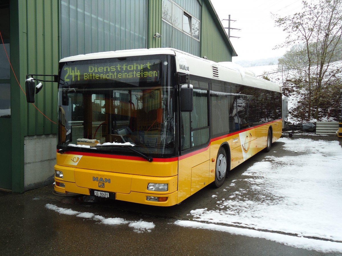 (143'684) - Schwizer, Goldach - SG 80'491 - MAN am 20. April 2013 in Goldach, Garage