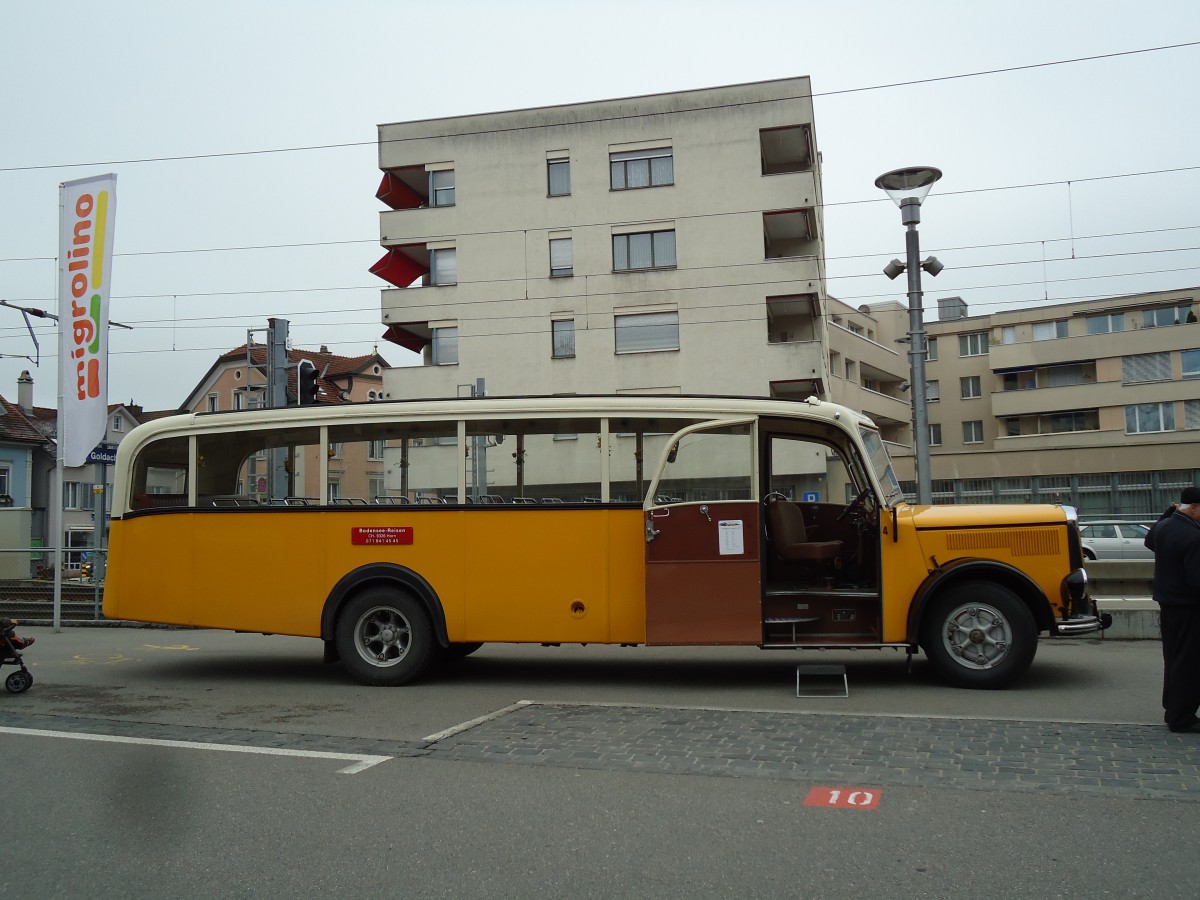 (143'710) - Baumgartner, Horn - Nr. 4/SG 112'580 - Saurer/Saurer (ex Nr. 2; ex Montegazzi, Riva San Vitale; ex AMSA Chiasso Nr. 20; ex OAK Wangen a.A. Nr. 10; ex P 23'082; ex P 2134) am 20. April 2013 beim Bahnhof Goldach