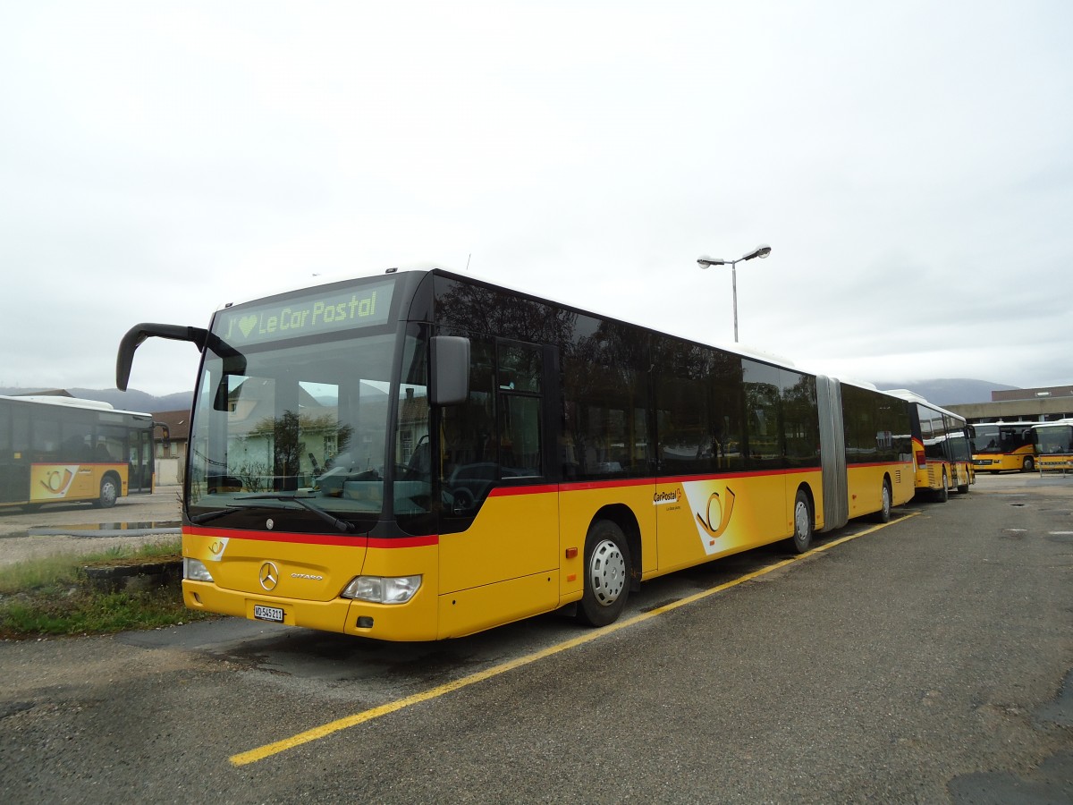 (143'877) - CarPostal Ouest - VD 545'211 - Mercedes am 27. April 2013 in Yverdon, Garage