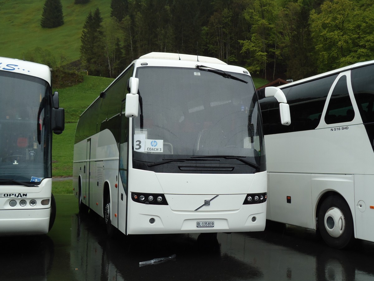 (144'225) - Petrovic, Pratteln - BL 135'819 - Volvo am 19. Mai 2013 in Engelberg, Titlisbahnen