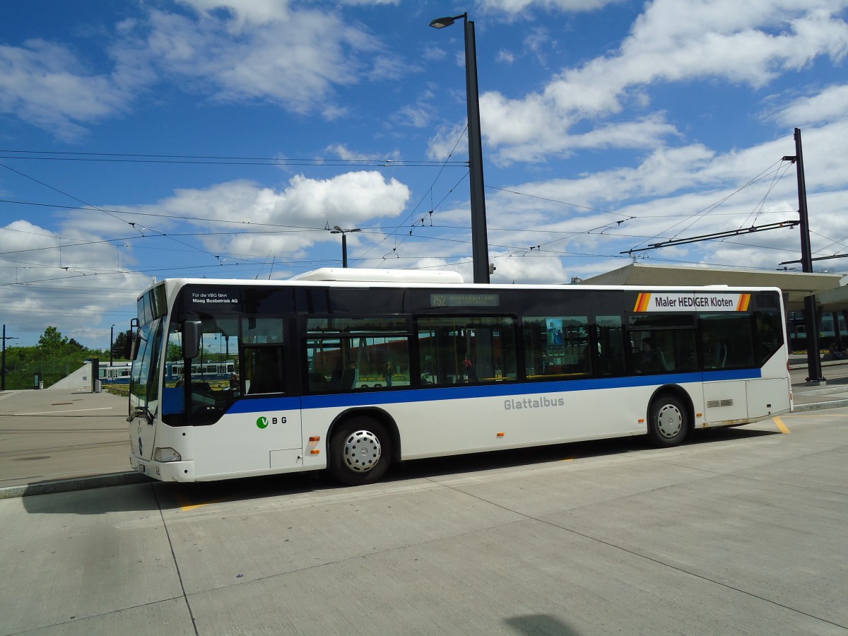 (144'417) - Maag, Kloten - Nr. 30/ZH 590'930 - Mercedes am 20. Mai 2013 beim Bahnhof Zrich-Stettbach