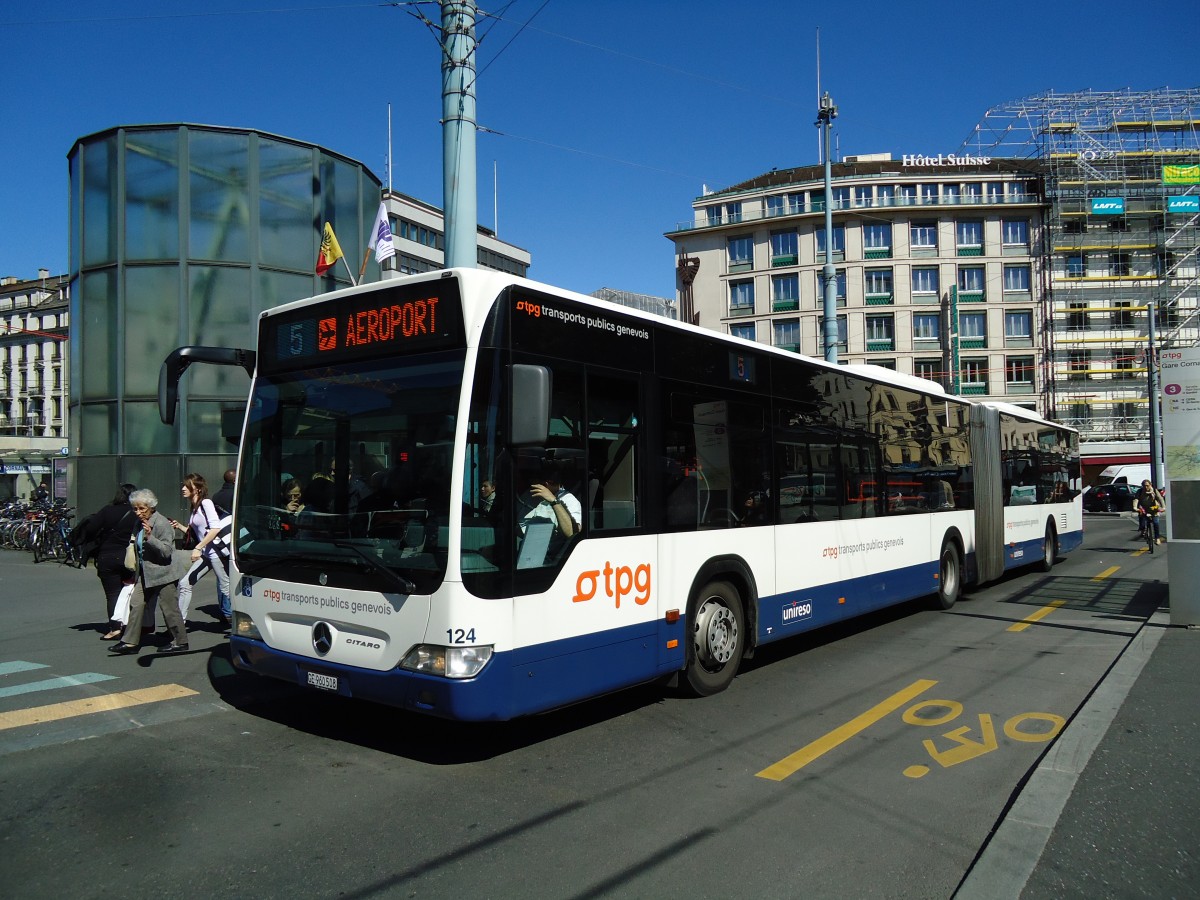 (144'729) - TPG Genve - Nr. 124/GE 960'508 - Mercedes am 27. Mai 2013 beim Bahnhof Genve