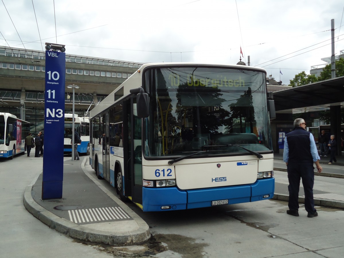 (144'951) - VBL Luzern - Nr. 612/LU 202'612 - Scania/Hess am 10. Juni 2013 beim Bahnhof Luzern