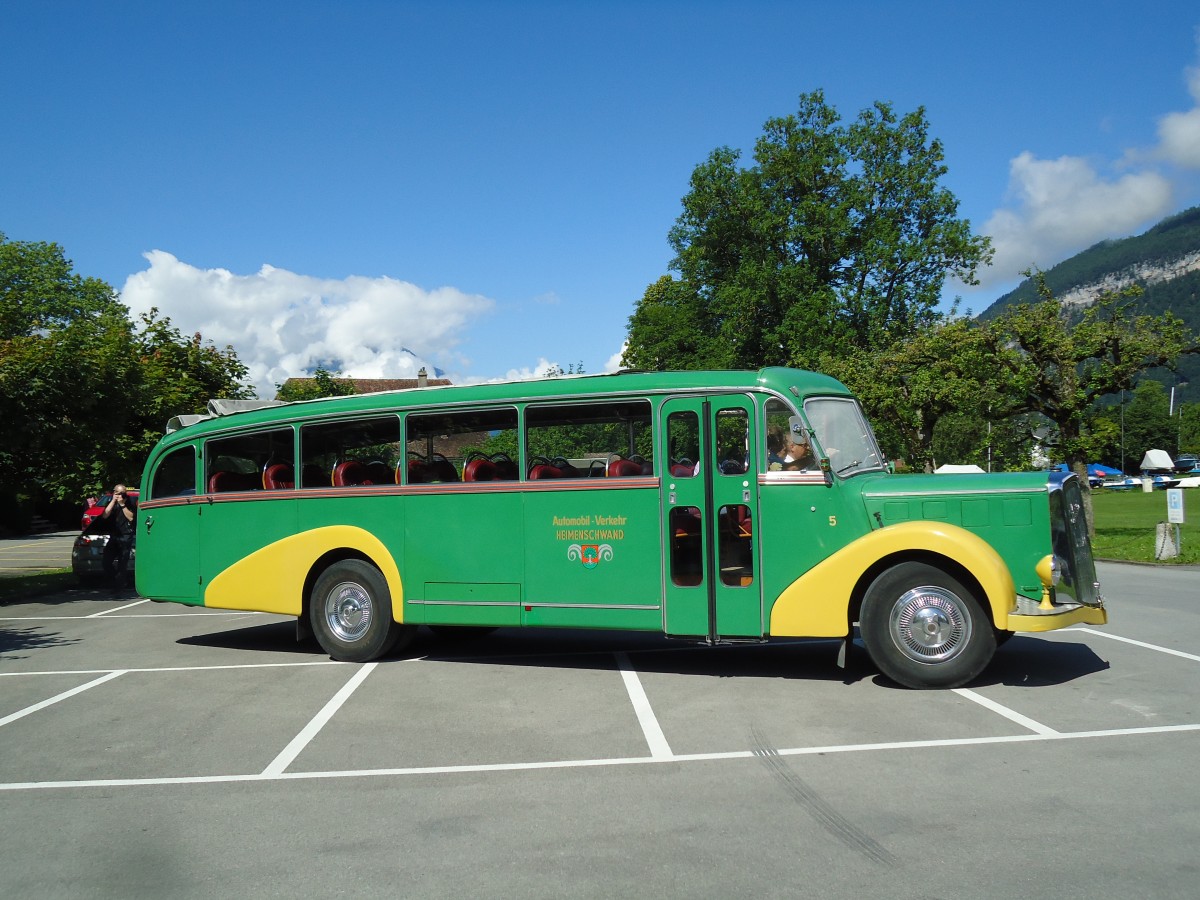 (145'531) - STI Thun - Nr. 15/BE 26'776 - Saurer/Gangloff (ex AvH Heimenschwand Nr. 5) am 30. Juni 2013 in Unterseen, Hotel Neuhaus