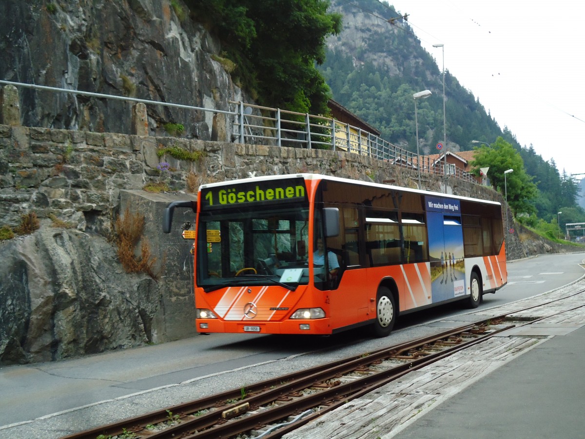 (145'989) - AAGU Altdorf - Nr. 42/UR 9058 - Mercedes am 20. Juli 2013 beim Bahnhof Gschenen