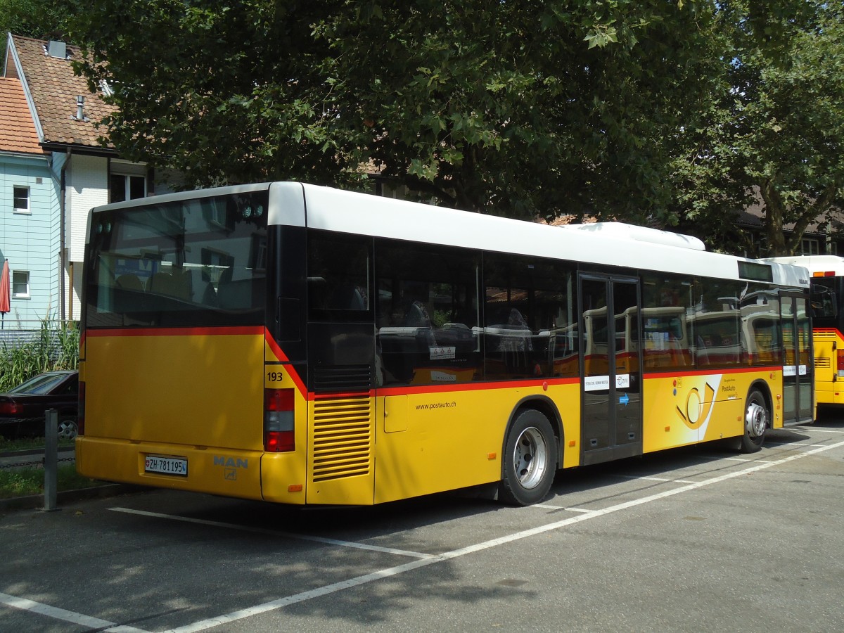 (146'916) - PostAuto Zrich - Nr. 193/ZH 781'195 - MAN (ex Nr. 38) am 1. September 2013 in Burgdorf, Markthalle