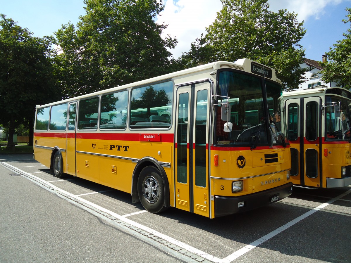 (146'959) - Kolb, Matten - Nr. 3/BE 93'915 - Saurer/R&J (ex Schmocker, Stechelberg Nr. 3; ex Nr. 1; ex Gertsch, Stechelberg Nr. 1) am 1. September 2013 in Burgdorf, Markthalle