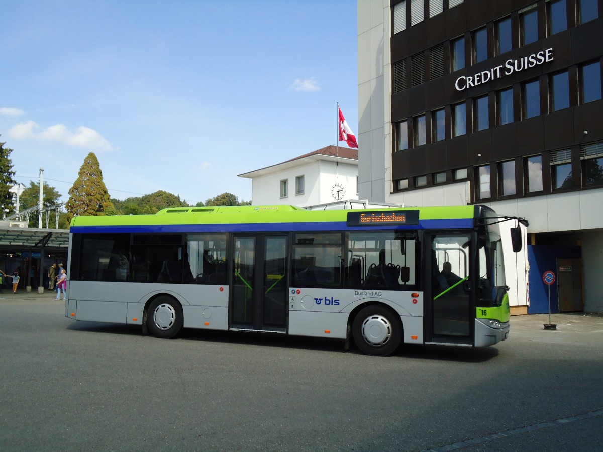 (146'974) - Busland, Burgdorf - Nr. 16/BE 619'158 - Solaris am 1. September 2013 beim Bahnhof Burgdorf