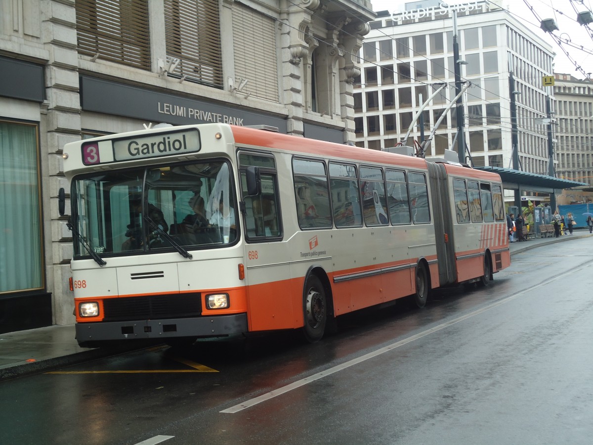 (147'191) - TPG Genve - Nr. 698 - NAW/Hess Gelenktrolleybus am 16. September 2013 in Genve, Bel-Air