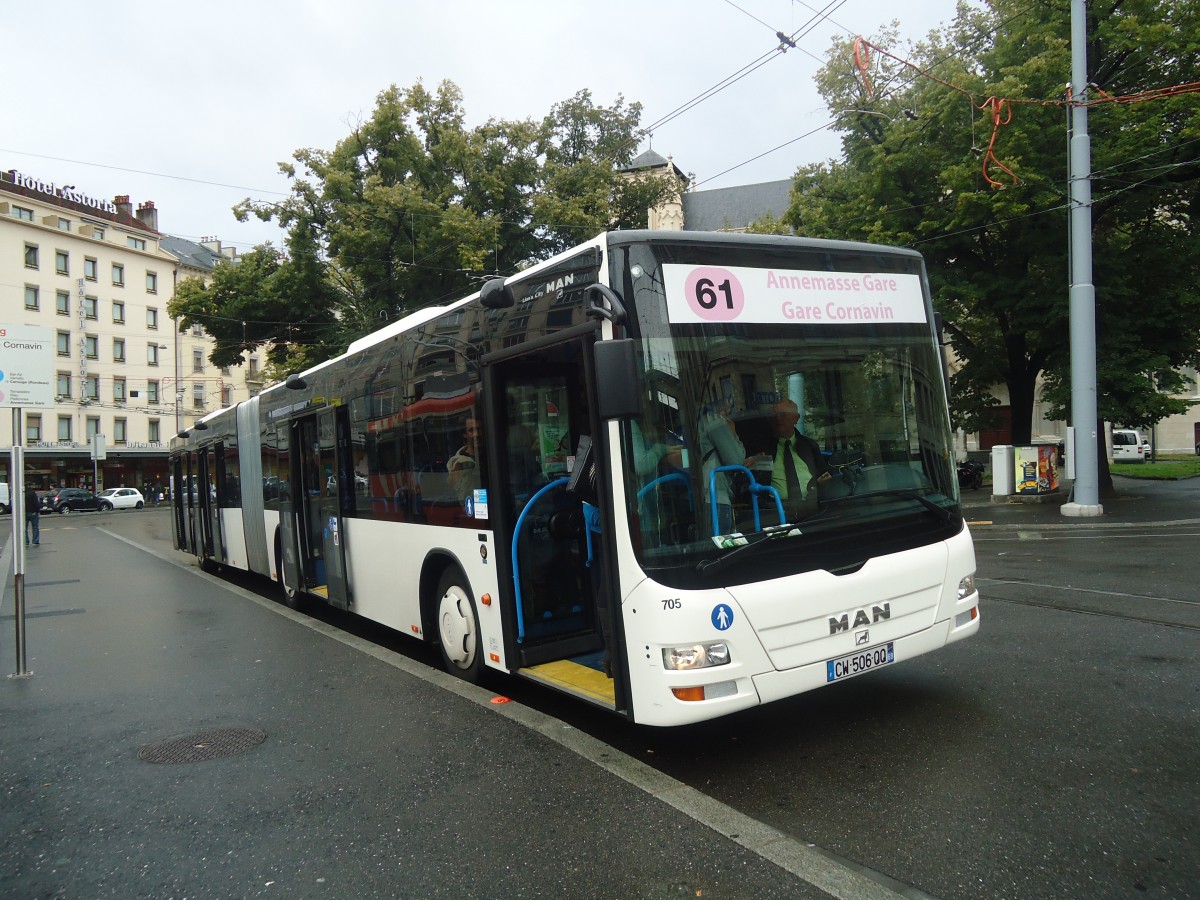 (147'208) - Aus Frankreich: TAC Annemasse - Nr. 705/CW 506 QQ - MAN am 16. September 2013 beim Bahnhof Genve