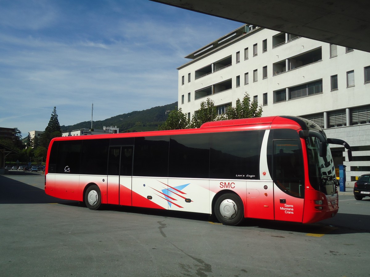 (147'313) - SMC Montana - Nr. 36/VS 352'836 - MAN am 22. September 2013 beim Bahnhof Sierre