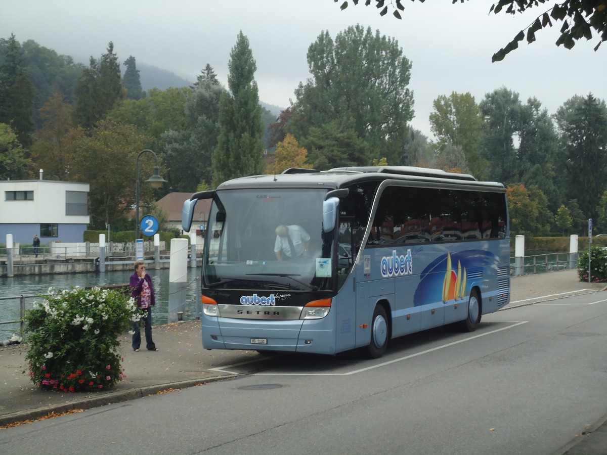 (147'402) - Aubert, Le Sentier - VD 1130 - Setra am 29. September 2013 bei der Schifflndte Thun