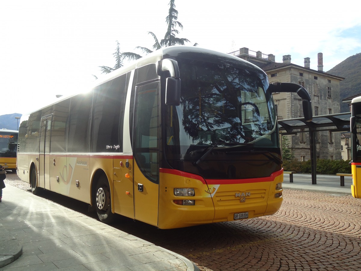 (147'682) - TpM, Mesocco - Nr. 6/GR 108'006 - MAN (ex Mutti, San Bernardino) am 5. November 2013 beim Bahnhof Bellinzona