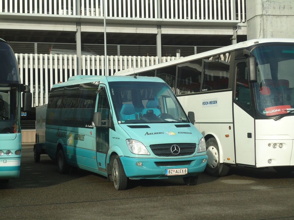 (148'410) - Aus Oesterreich: Fritz, Klsterle - BZ ALEX 8 - Mercedes am 22. Dezember 2013 in Zrich, Flughafen