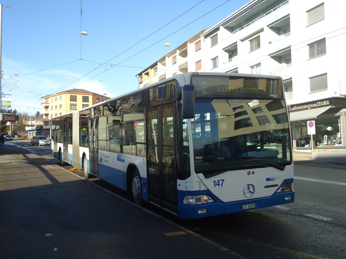 (148'545) - VBL Luzern - Nr. 147/LU 15'079 - Mercedes (ex Heggli, Kriens Nr. 709) am 27. Dezember 2013 in Emmenbrcke, Sprengi