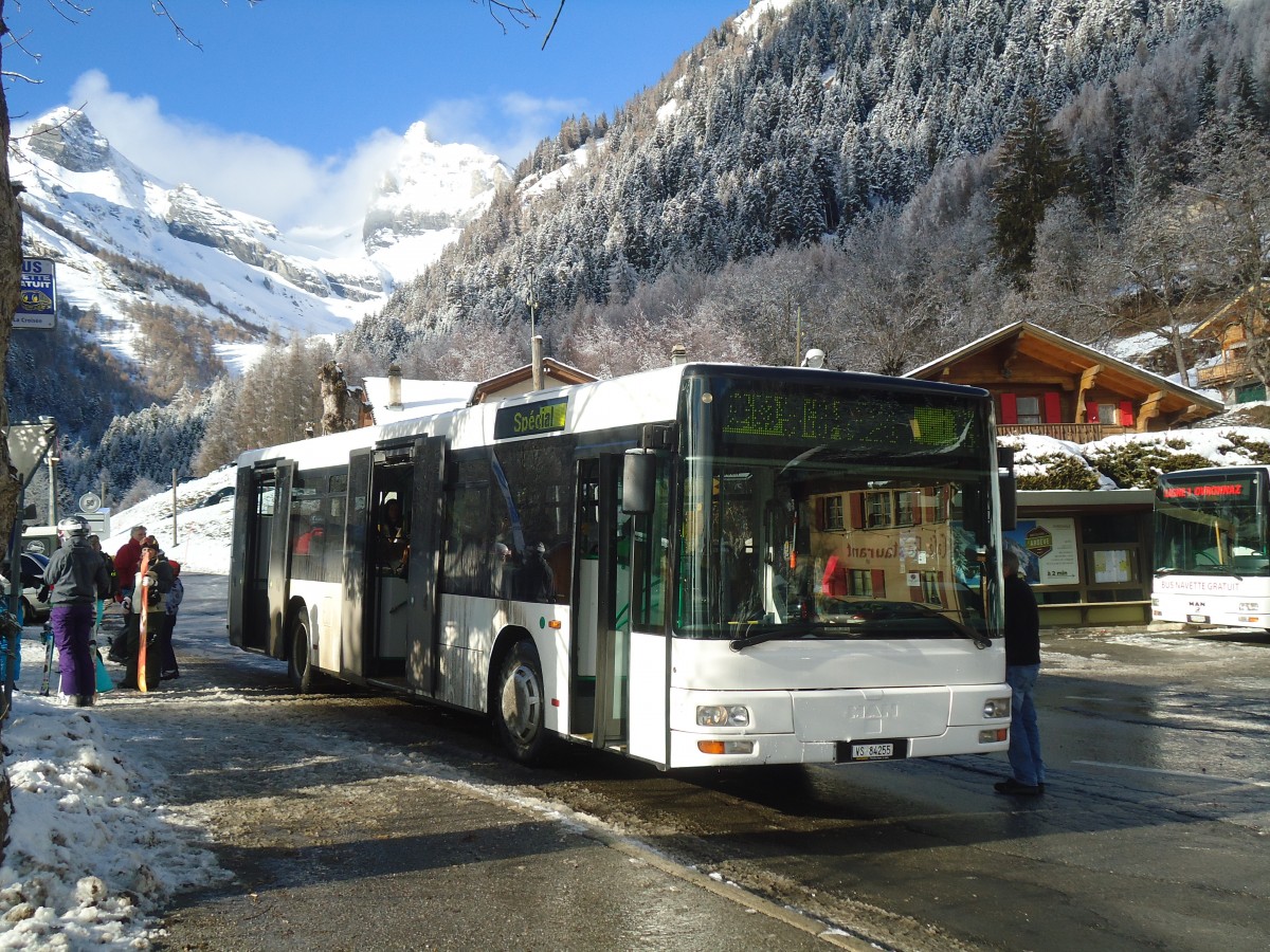 (148'576) - Buchard, Leytron - Nr. 95/VS 84'255 - MAN (ex TN Neuchtel Nr. 221) am 29. Dezember 2013 in Ovronnaz, La Croise