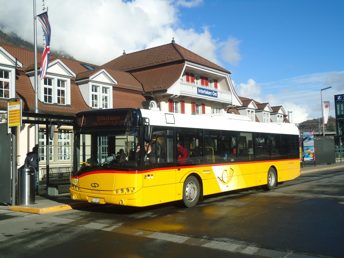 (148'610) - PostAuto Bern - BE 610'536 - Solaris am 5. Januar 2014 beim Bahnhof Interlaken Ost