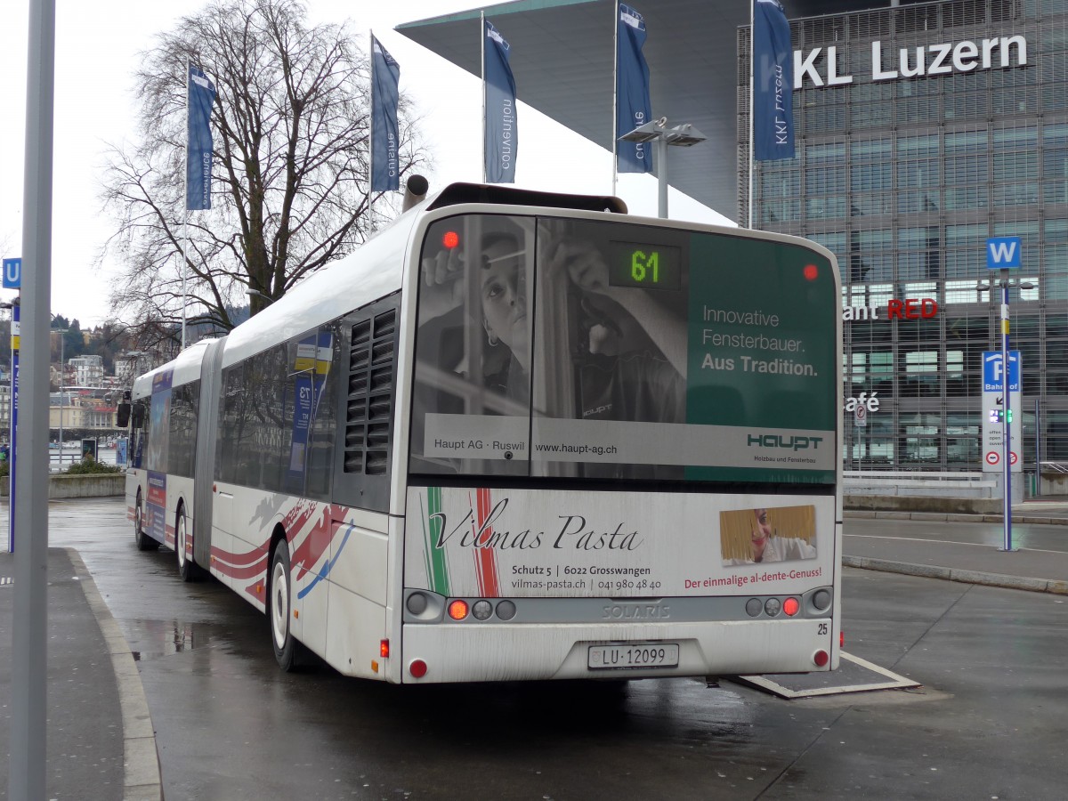 (148'883) - ARAG Ruswil - Nr. 25/LU 12'099 - Solaris am 16. Februar 2014 beim Bahnhof Luzern